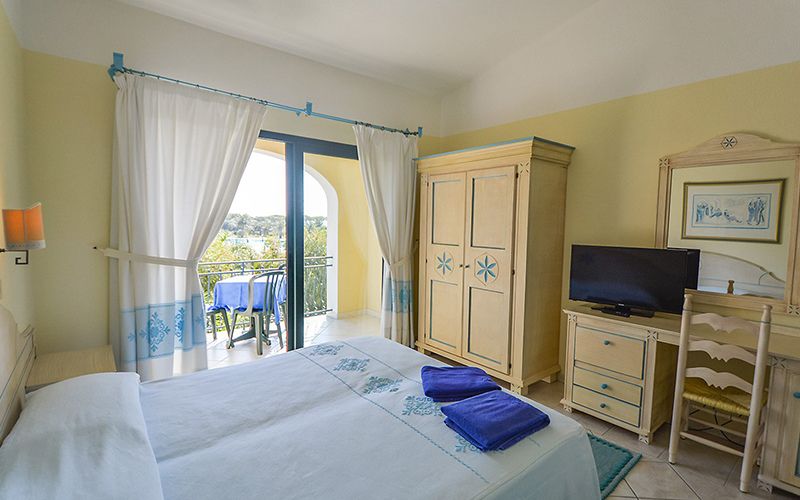 FESTA D'ESTATE IN SARDEGNA - ESCLUSIVA HAPPY AGE